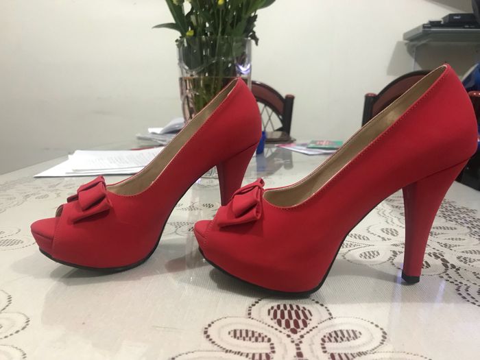 Zapatos Rojos son una belleza 11