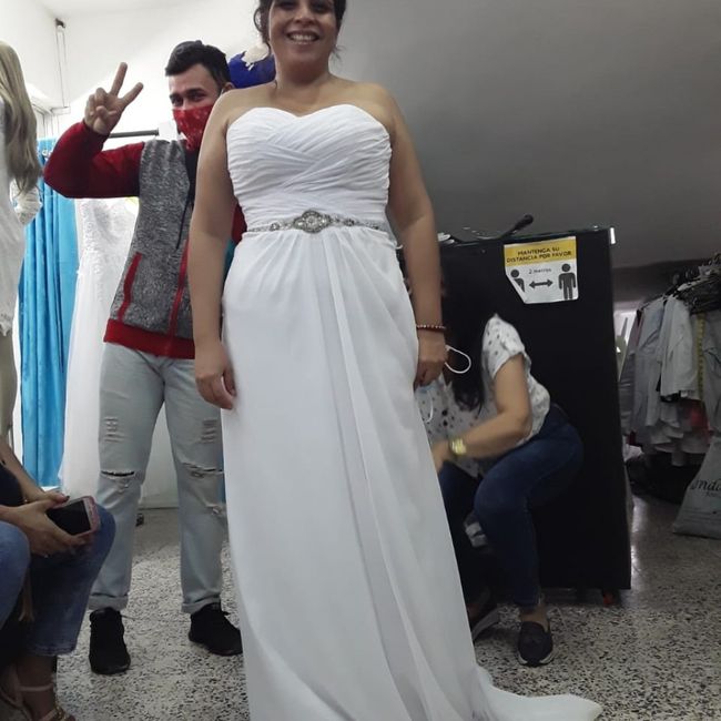 Prueba de vestido de novia 2