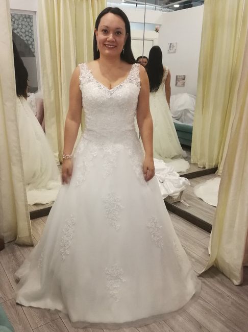 Cuál vestido escogerías para boda en Cartagena? - 1