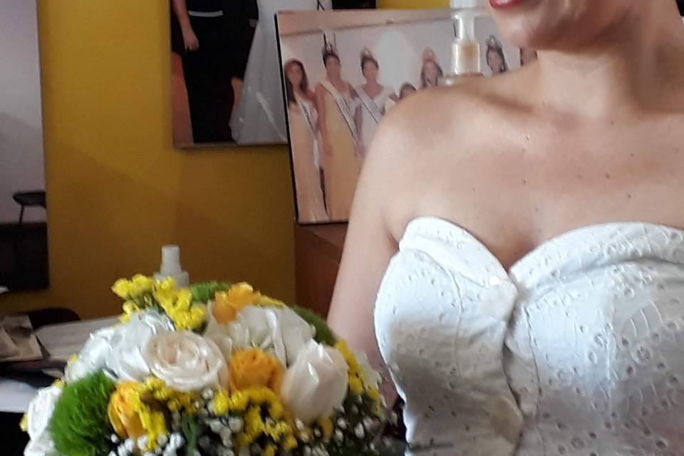 Peinado y maquillaje de novia