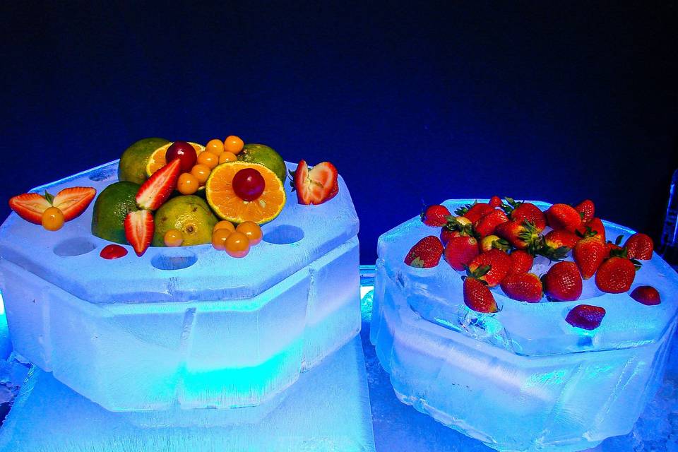 Bowls en hielo fruta