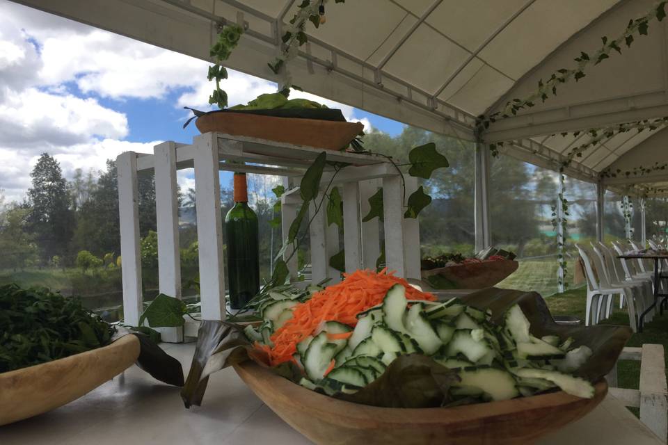 Mesa de ensaladas