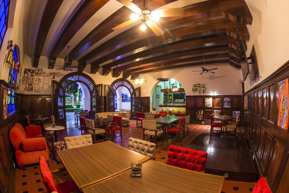 Café bar colonial