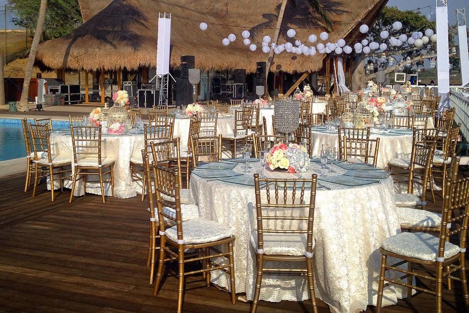 Boda campestre en lago