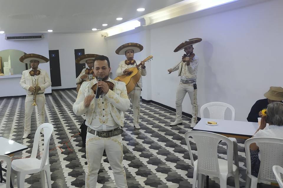 Mariachi Aventurero