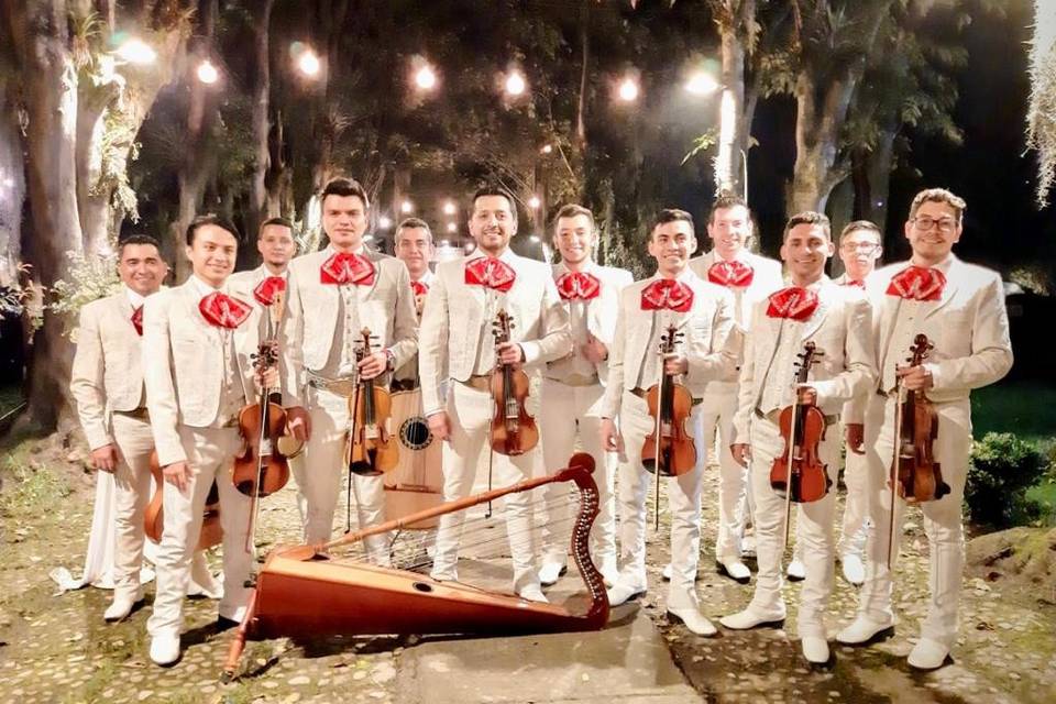 Mariachi Real Scarpetta