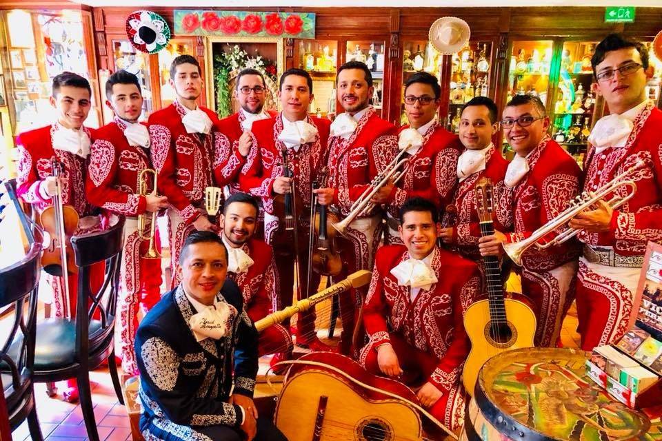 Mariachi Real Scarpetta