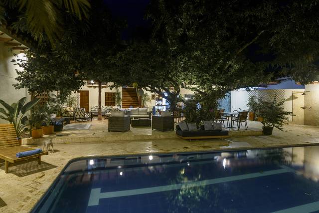 Al Alma Hotel