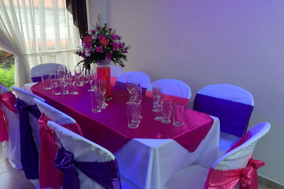 Salón de Eventos El Jardín