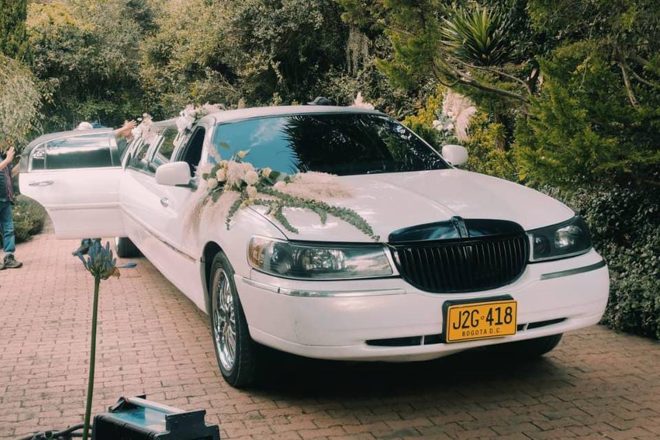 Lincoln town car