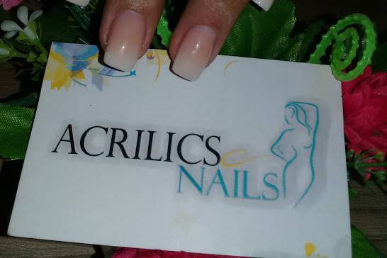 Acrilics Nails