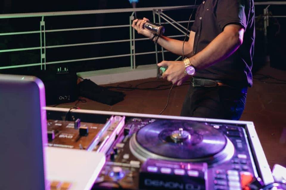 DJ Kendry Evolution & Anderson Riera