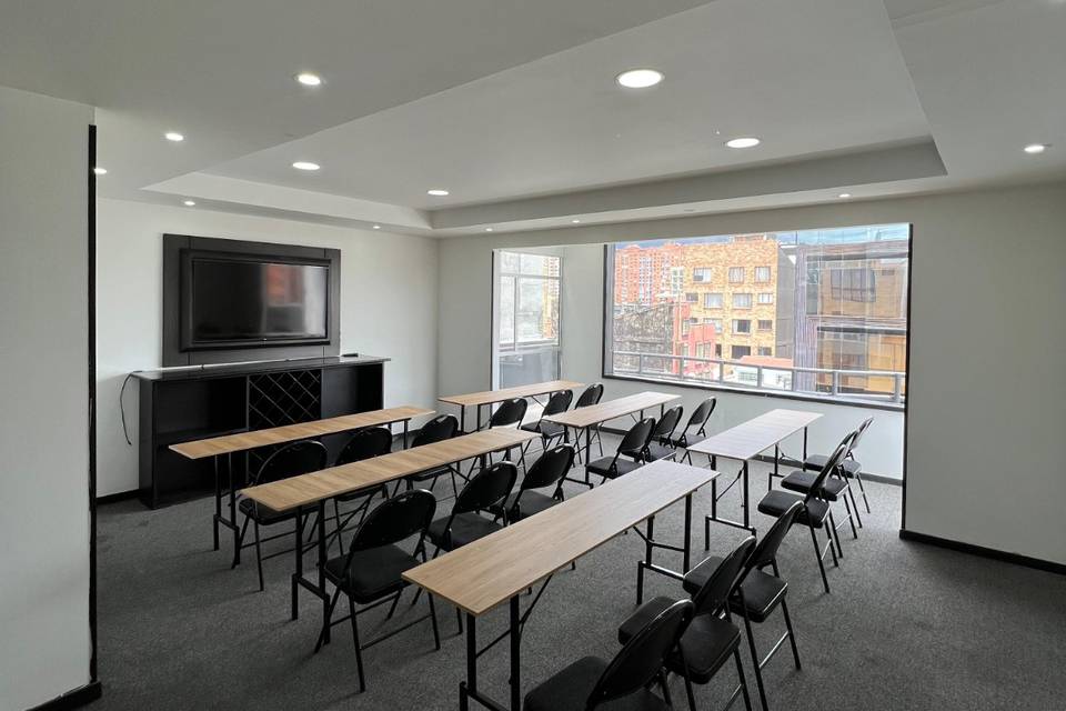 Salón Monserrate tipo Aula