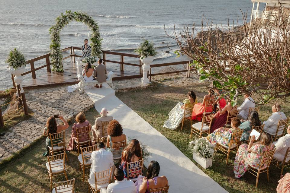 Ceremonia frente al mar