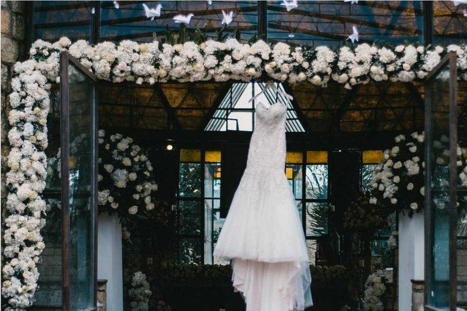 Wedding dress