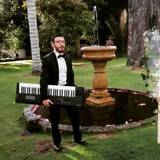 John Lázaro