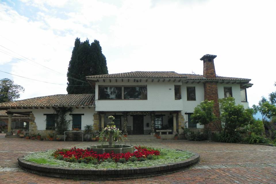 Fachada hacienda