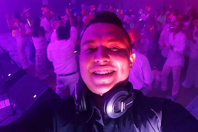 DJ Camilo Hernández