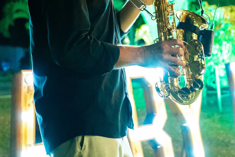 Saxofonista para cumpleaños