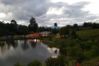 Hostería Lago La Valdivia