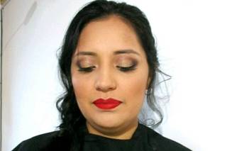 Jeniffer Eckar Make up