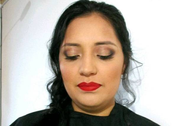 Jeniffer Eckar Make up