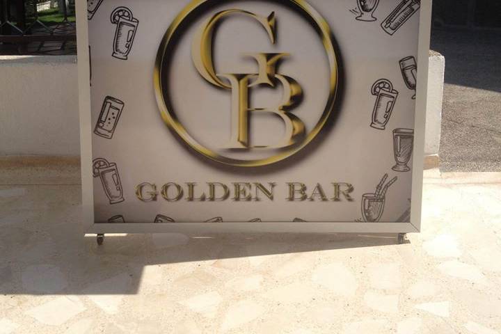 Golden Bar - Coctelería