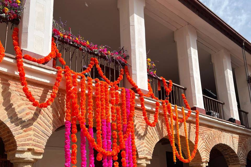 Gala de muertos balcon