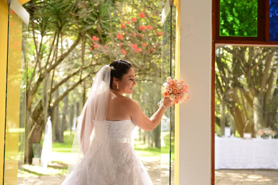 Alejandro Caro Wedding Photo