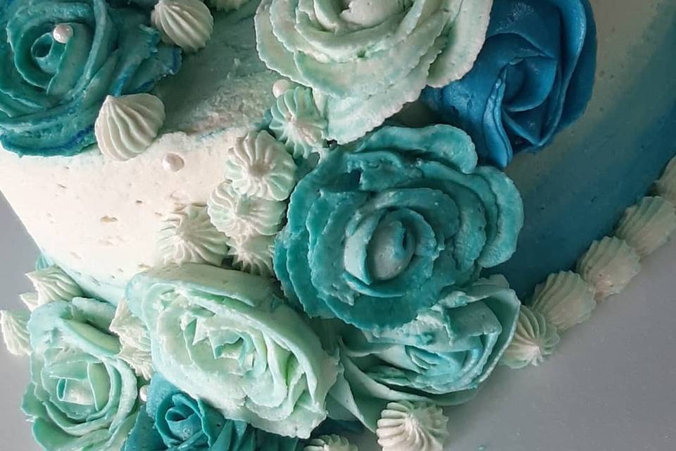 Decoración con rosas azules