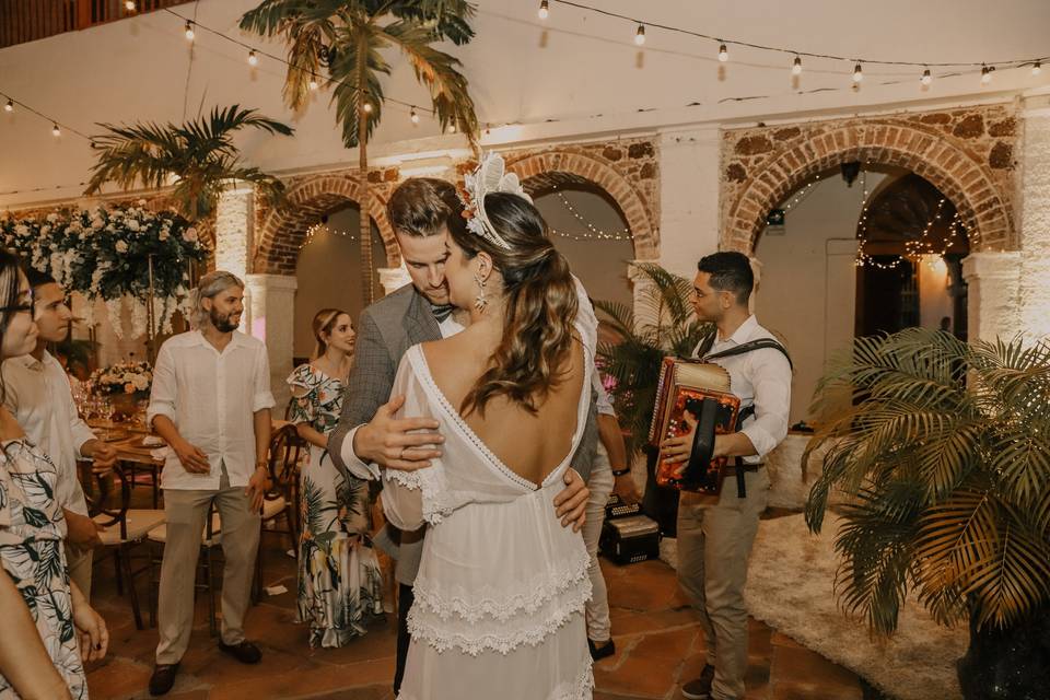Baile