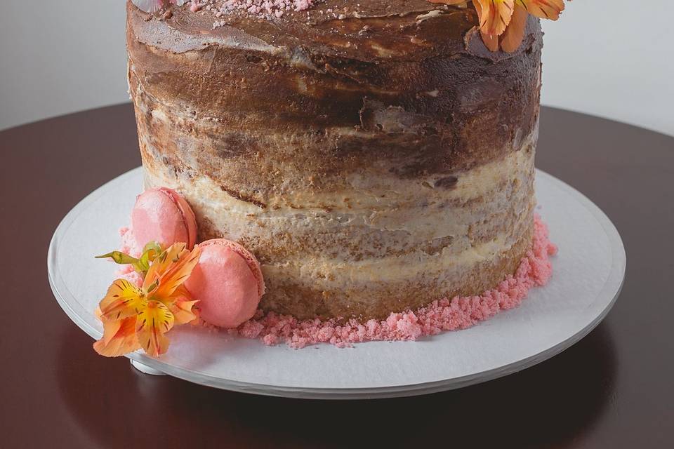 Naked cake