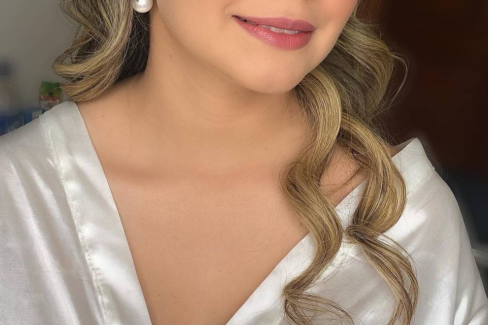 Kathe Hernández Makeup Studio