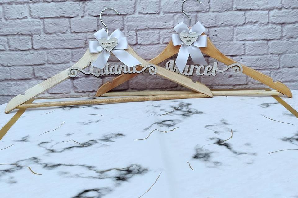 Ganchos para vestidos de boda