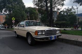 Juan Martínez - Mercedes Benz 230ce