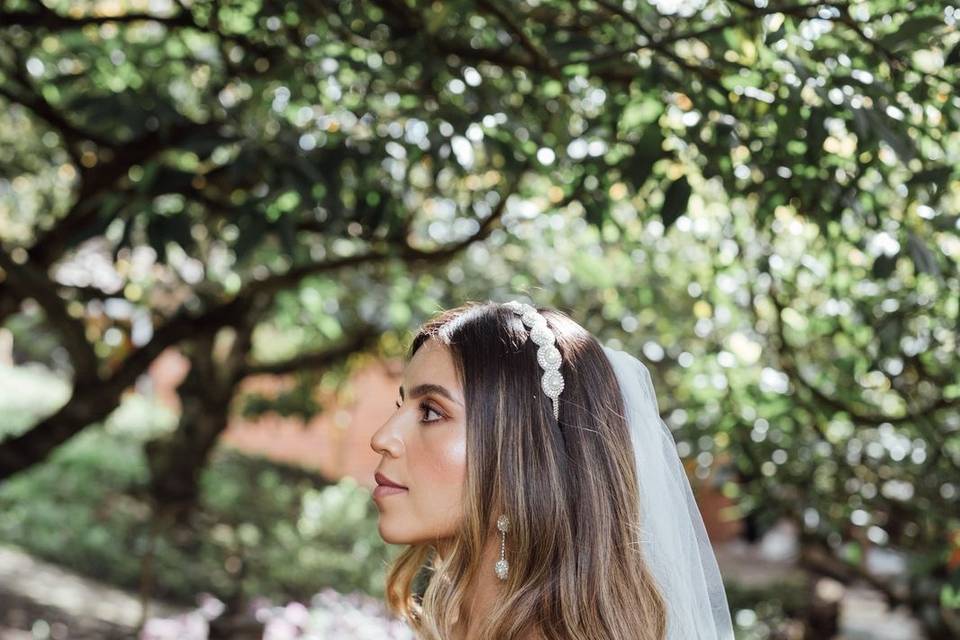 Traje boda civil leraine