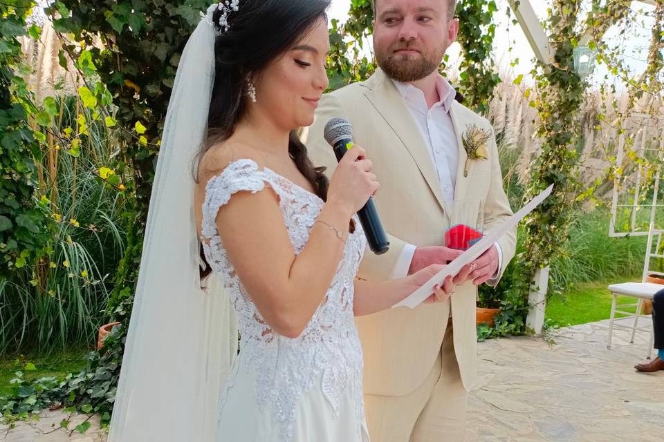 Bodas bilingües Mauricio Giral