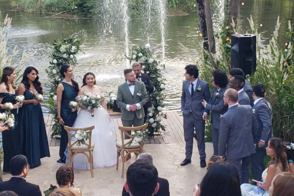 Bodas cálidas