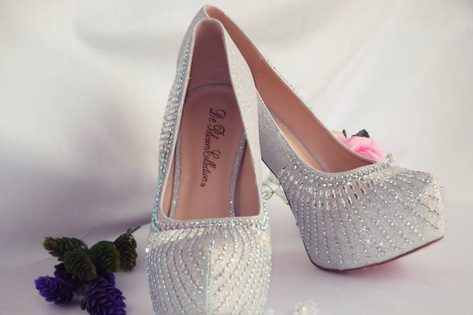 Brillo en zapatos para novia