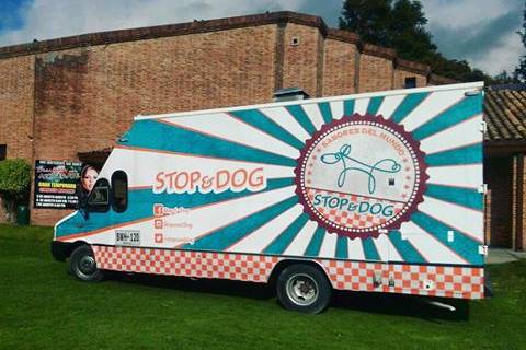 Stop & Dog - Food Truck