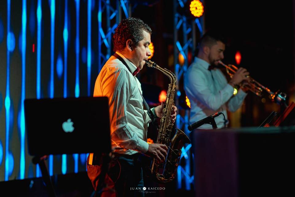 Gregorio Yate - Saxofonista