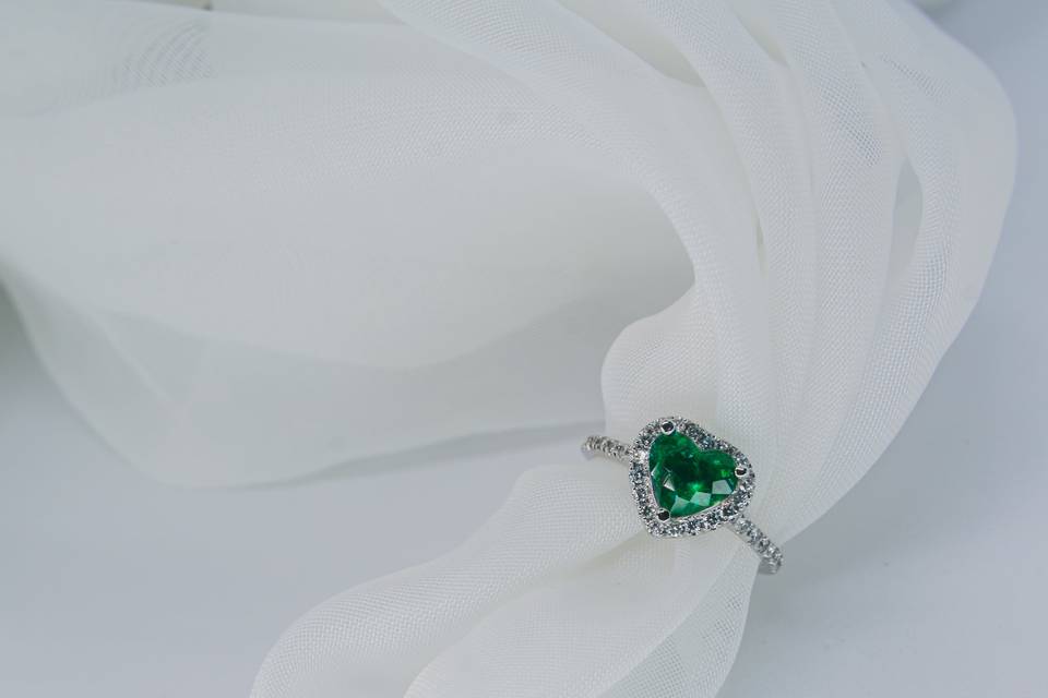 Emerald Heart ring