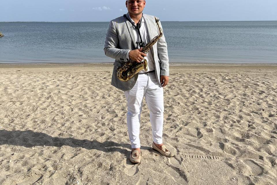 Saxofonista Carlos Mario Guerrero