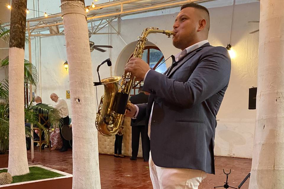 Saxofonista para coctel