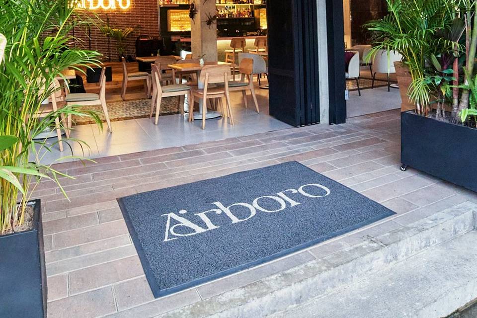 Arboro, un oasis en Medellín