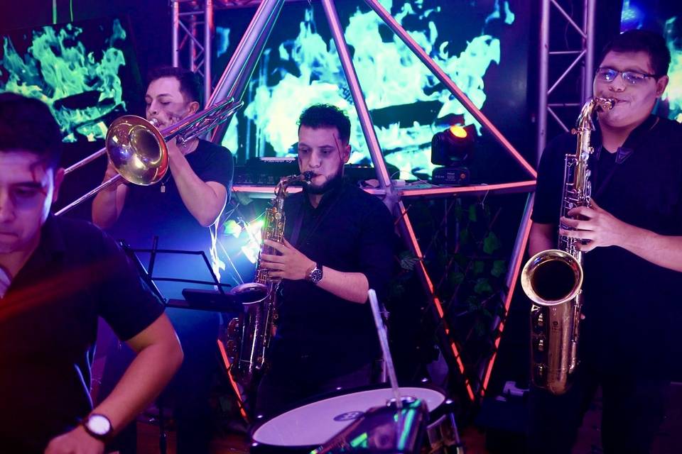 Tropical show orquesta