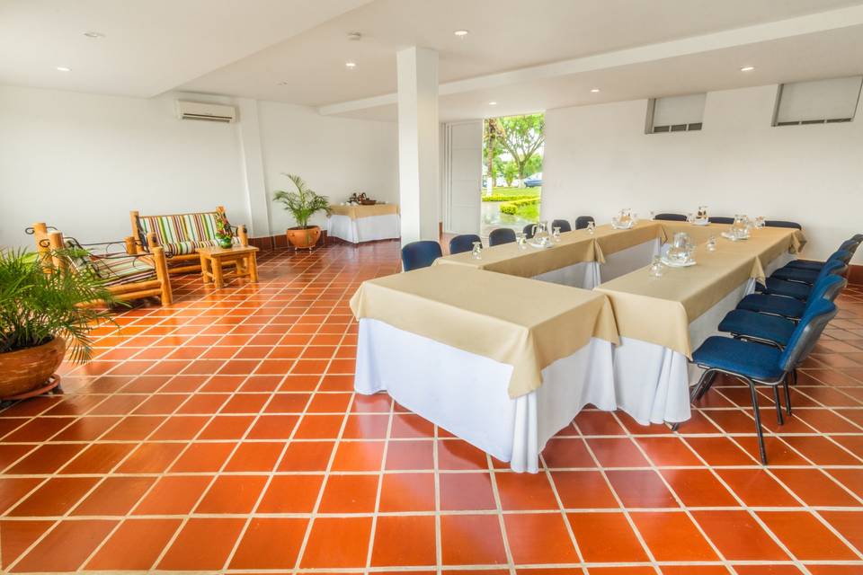 Salón Primaveral