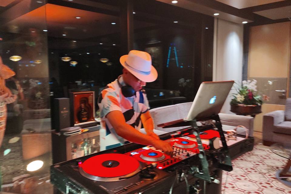 DJ Fabián Rozo