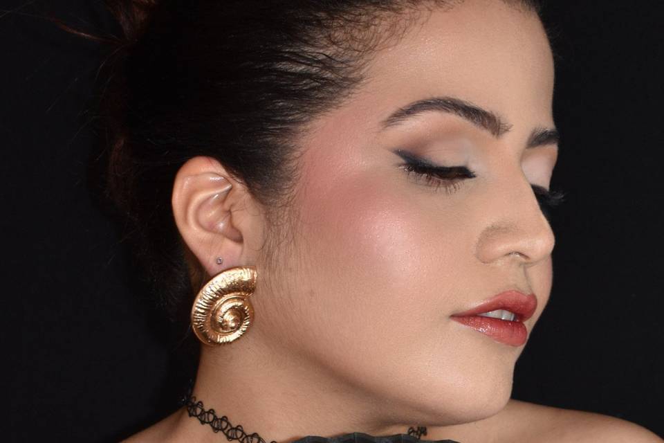 Novia prueba de maquillaje