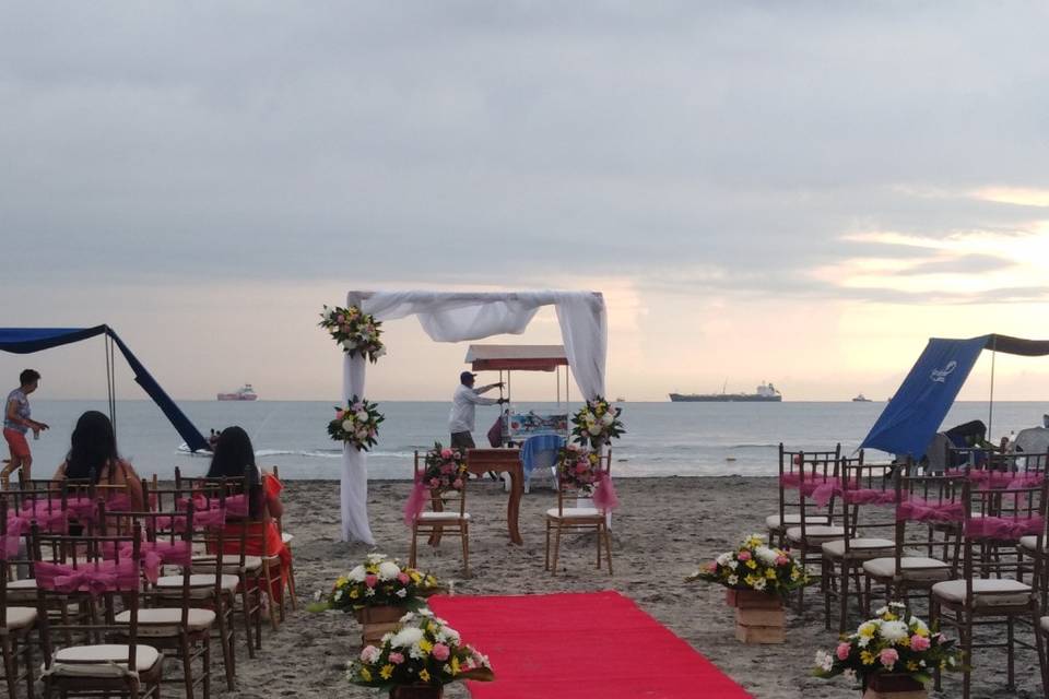 Hermosa boda en la playa